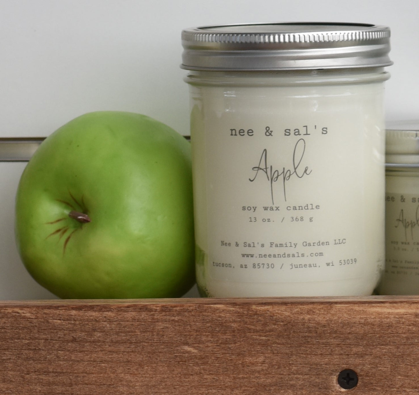 Apple soy candle 13 oz.